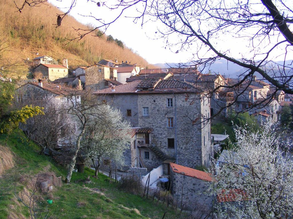 Hotel Casa Marchi à Bagni di Lucca Extérieur photo